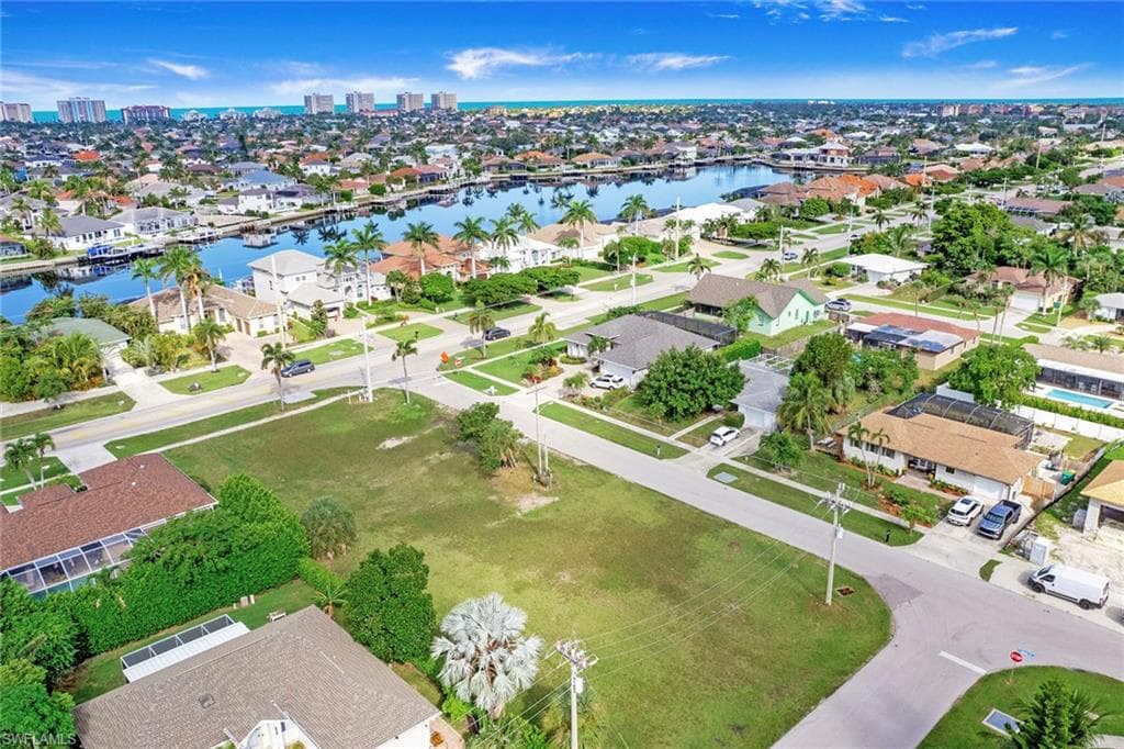 276 Tahiti Rd, Marco Island, FL 34145-10