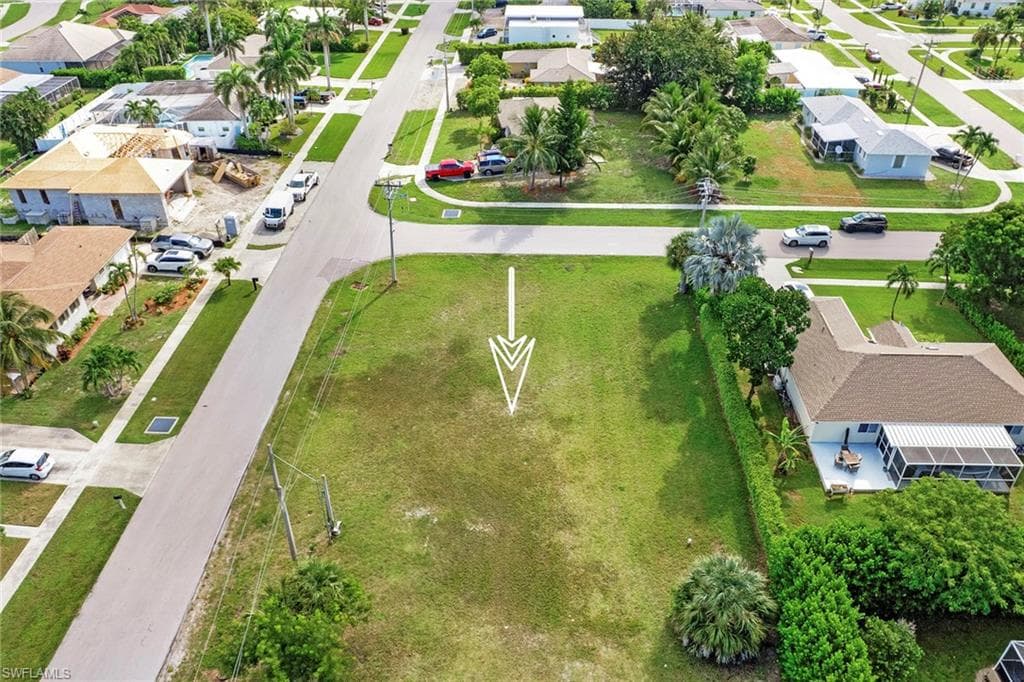 276 Tahiti Rd, Marco Island, FL 34145-21