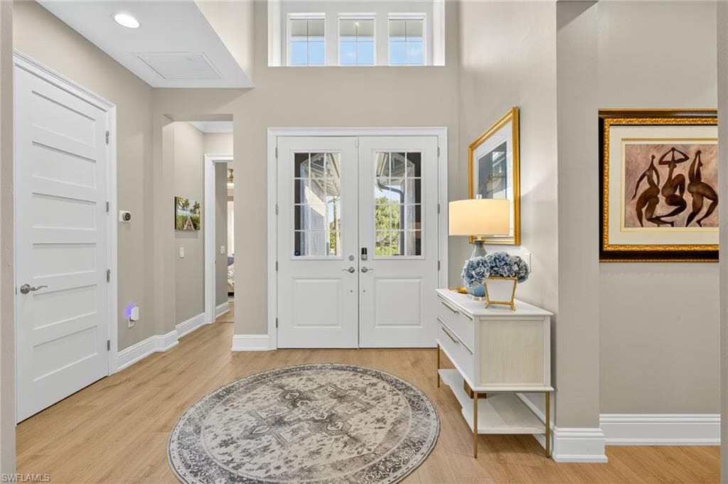 6040 Lucaya Way, Naples, FL 34113-25