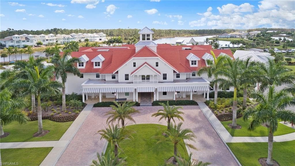 6040 Lucaya Way, Naples, FL 34113-45