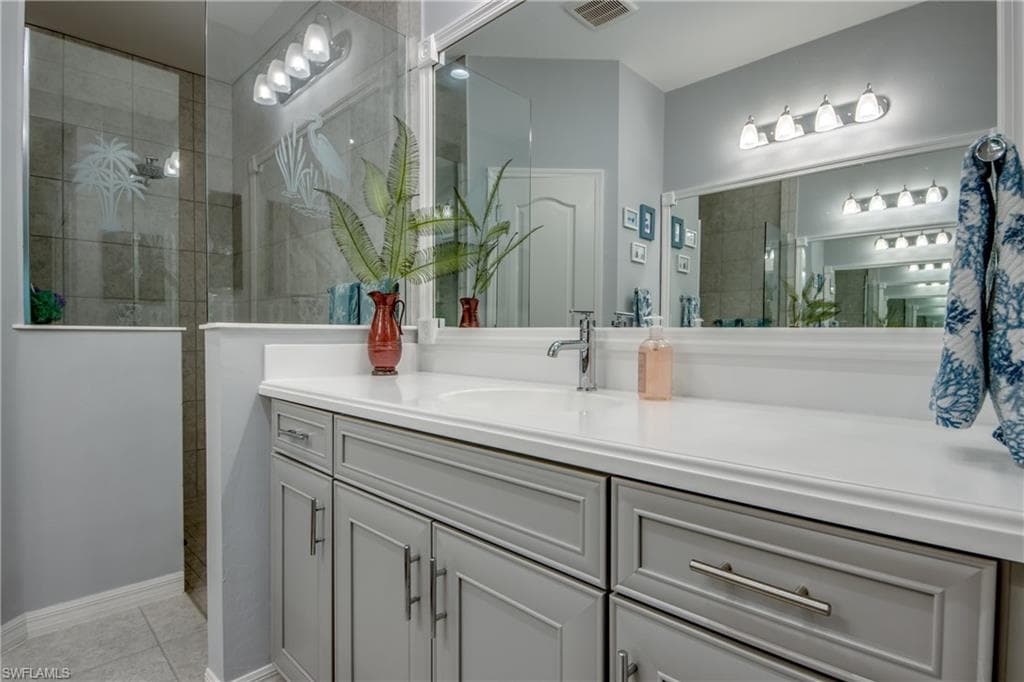 11727 Solano Dr, Fort Myers, FL 33966-36