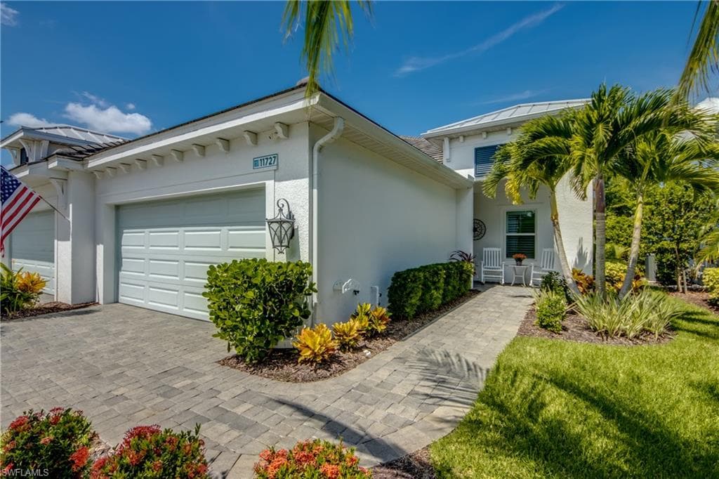 11727 Solano Dr, Fort Myers, FL 33966-5