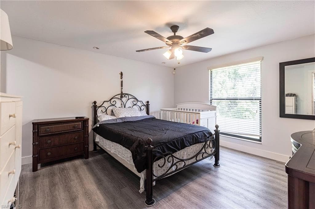 2345 Outrigger Ln, Naples, FL 34104-15