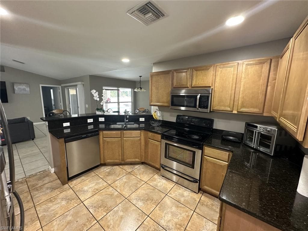 3020 50th St SW, Lehigh Acres, FL 33976-12