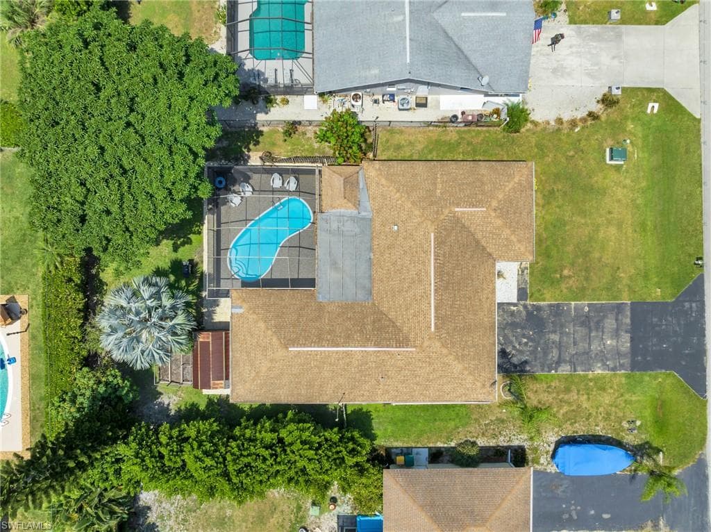 130 Mentor Dr, Naples, FL 34110-40
