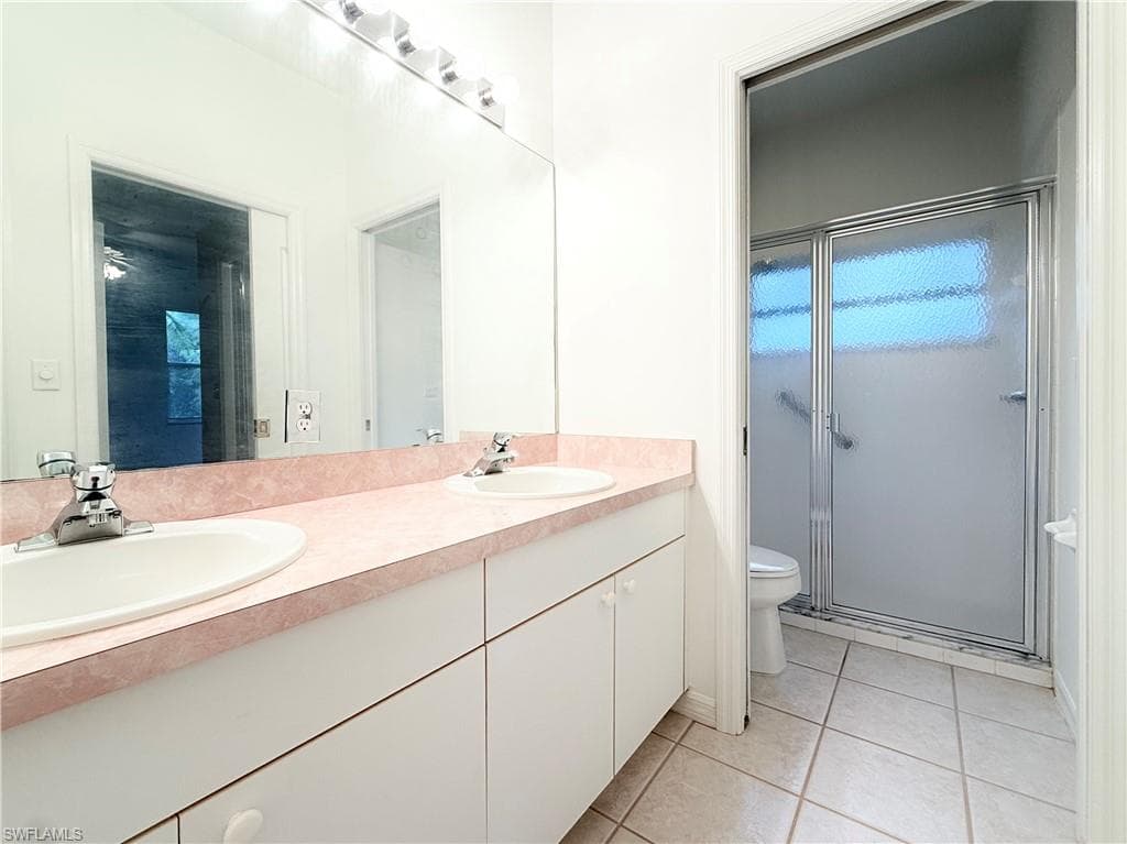 8731 Naples Heritage Dr D30, Naples, FL 34112-16