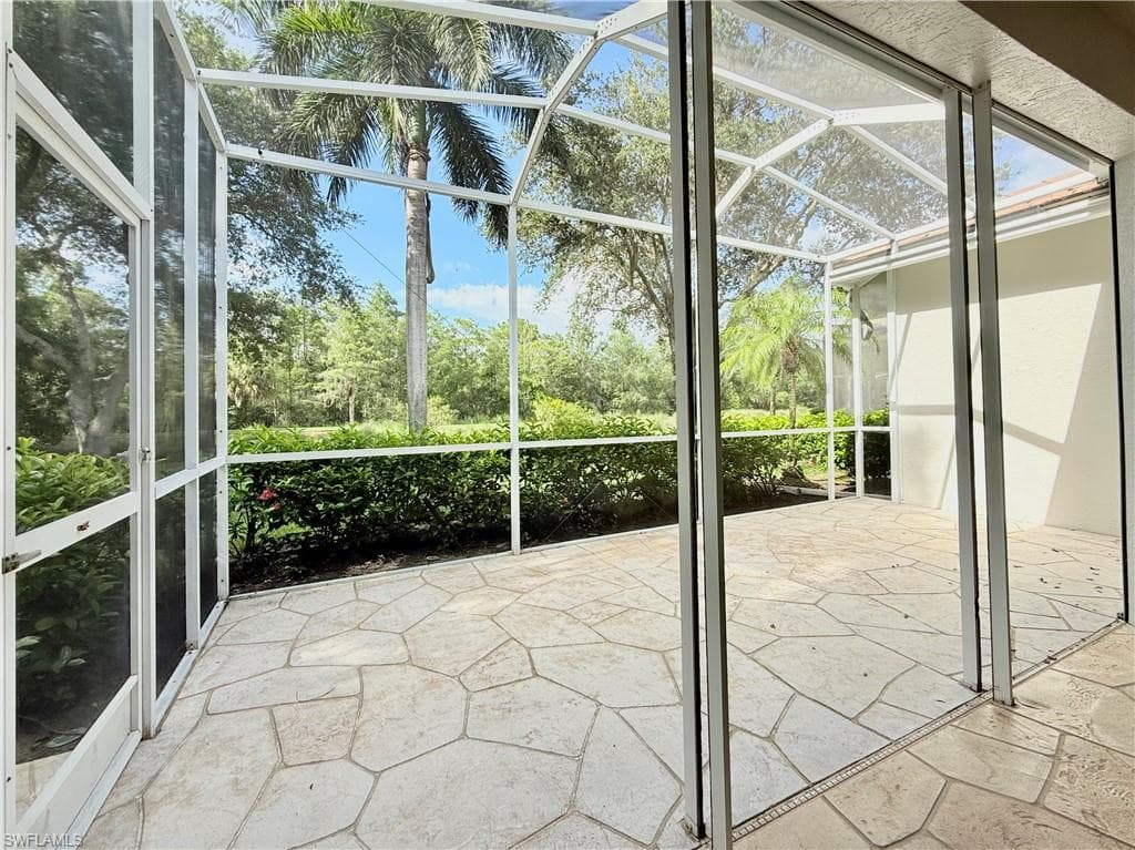 8731 Naples Heritage Dr D30, Naples, FL 34112-20