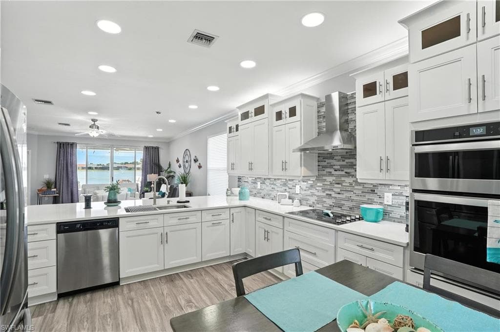 11317 Lakeland Cir, Fort Myers, FL 33913-7
