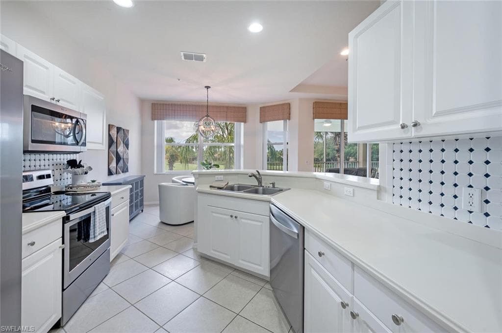 4610 Winged Foot Way 203, Naples, FL 34112-13