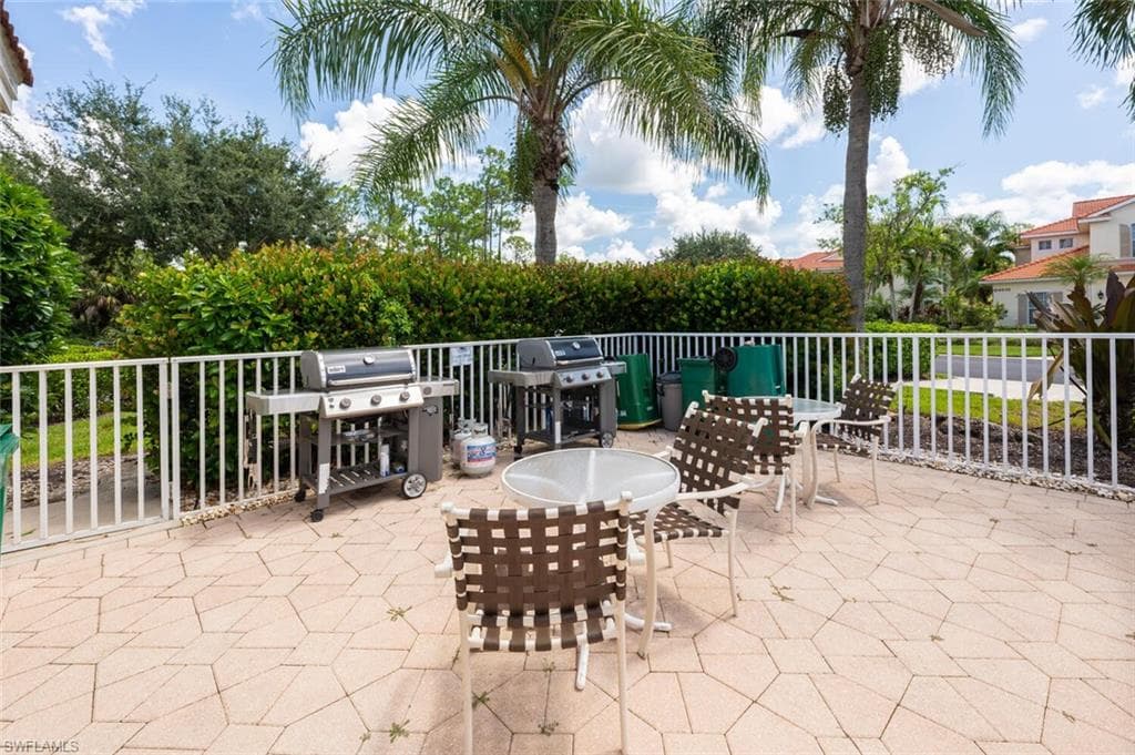 4610 Winged Foot Way 203, Naples, FL 34112-39