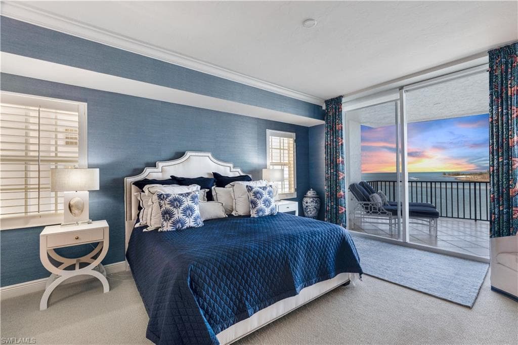 700 La Peninsula Blvd 404, Naples, FL 34113-19