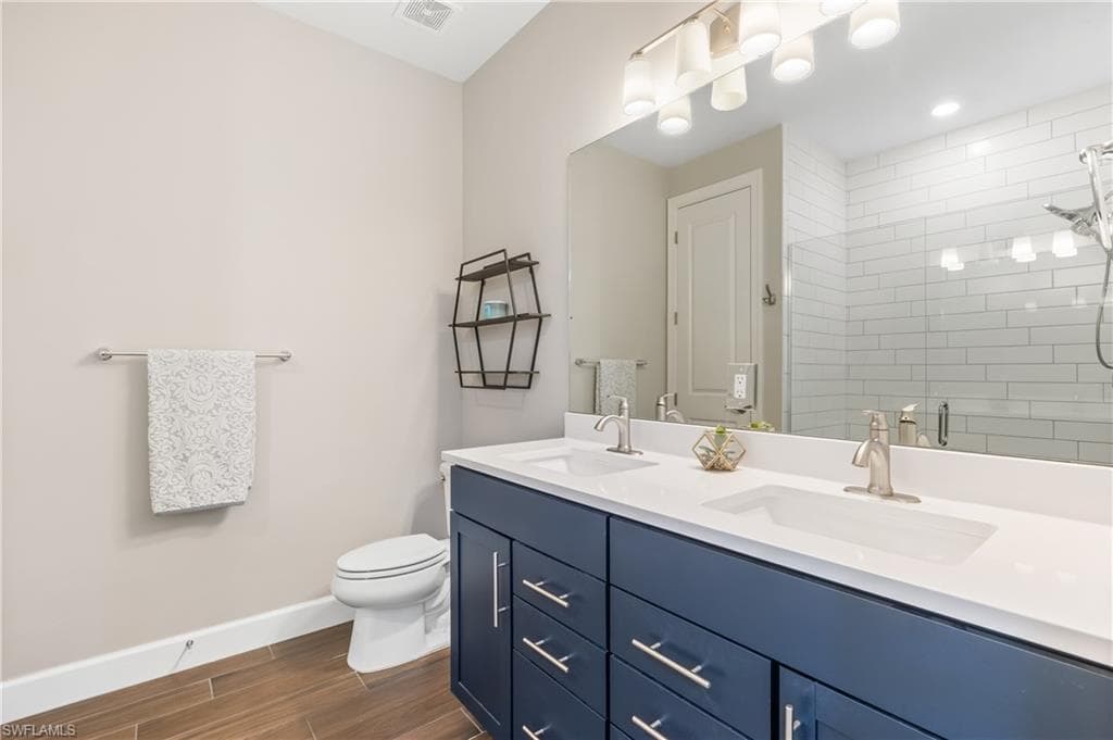 4701 Imperial Eagle Dr, Fort Myers, FL 33966-17