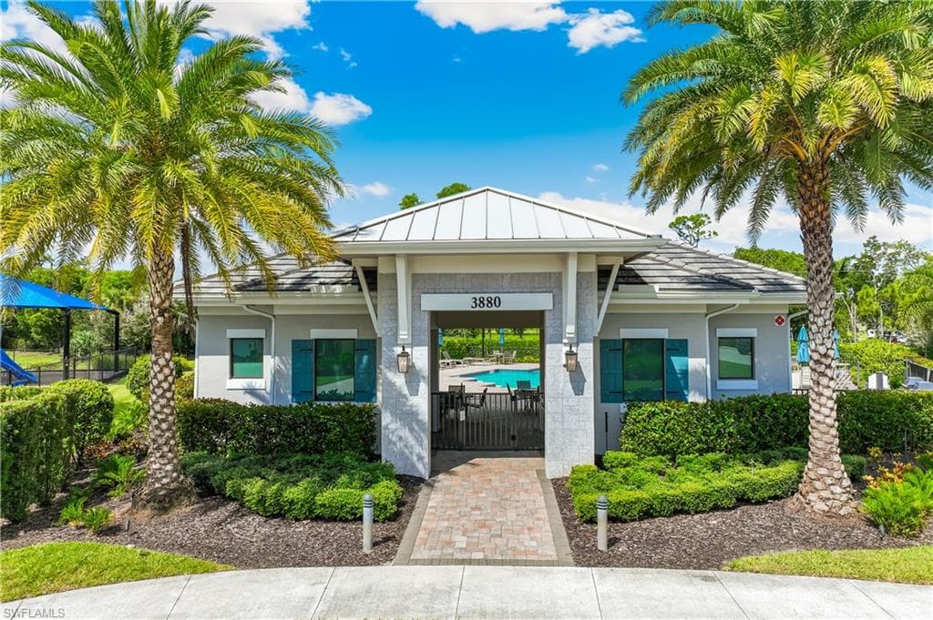 4701 Imperial Eagle Dr, Fort Myers, FL 33966-22