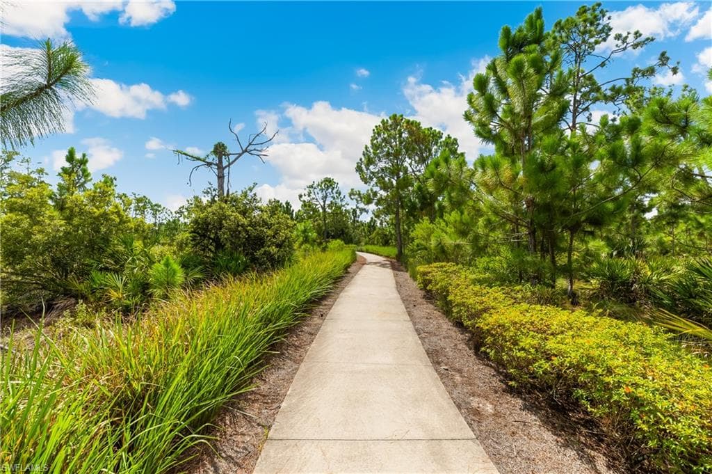4701 Imperial Eagle Dr, Fort Myers, FL 33966-26