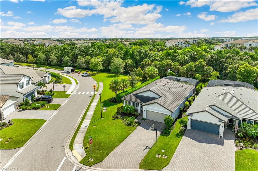 4701 Imperial Eagle Dr, Fort Myers, FL 33966-3