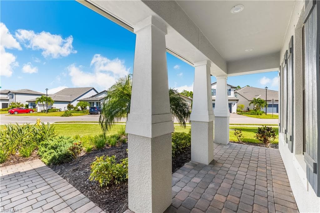 4701 Imperial Eagle Dr, Fort Myers, FL 33966-5