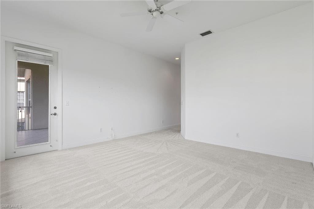 1319 Egrets Lndg 204, Naples, FL 34108-12