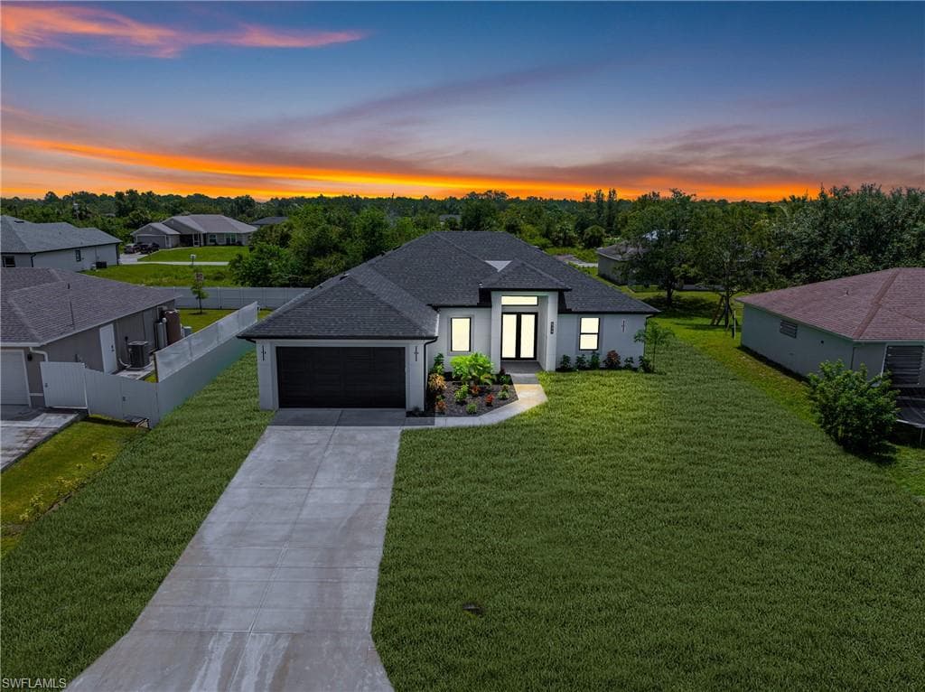 529 Kilgour Ave S, Lehigh Acres, FL 33974-2