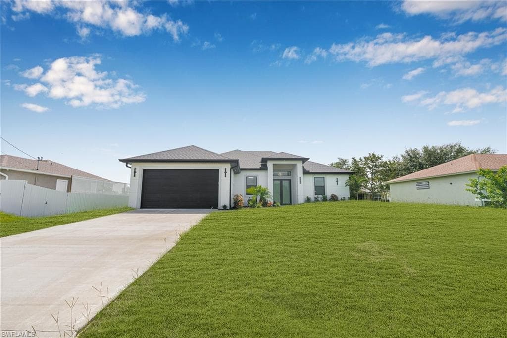 529 Kilgour Ave S, Lehigh Acres, FL 33974-6