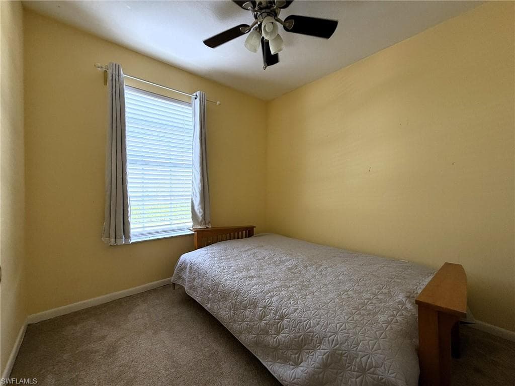 6129 Lake Front Dr, Fort Myers, FL 33908-9