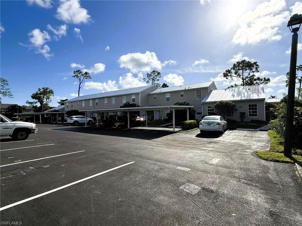 6129 Lake Front Dr, Fort Myers, FL 33908-1