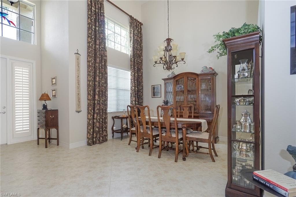 6840 Del Mar Ter, Naples, FL 34105-10