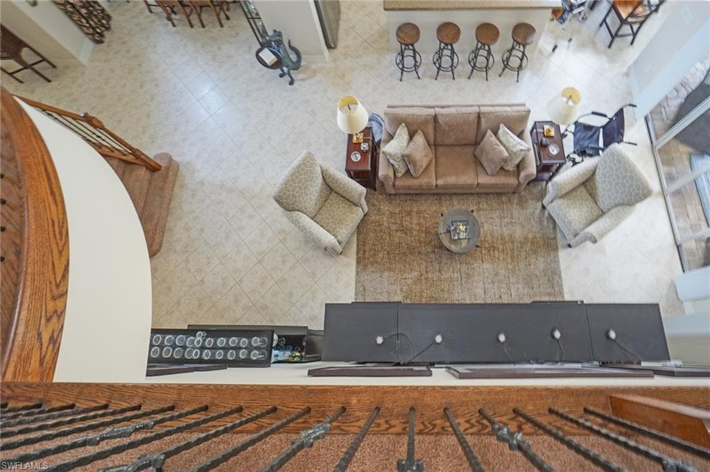 6840 Del Mar Ter, Naples, FL 34105-24