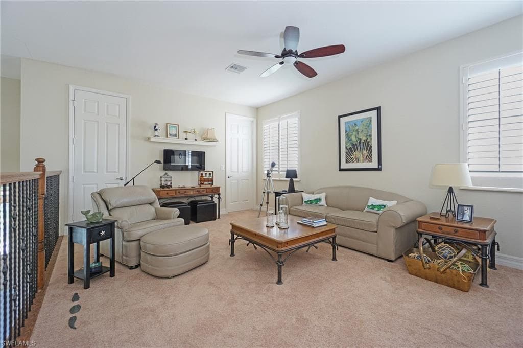 6840 Del Mar Ter, Naples, FL 34105-27