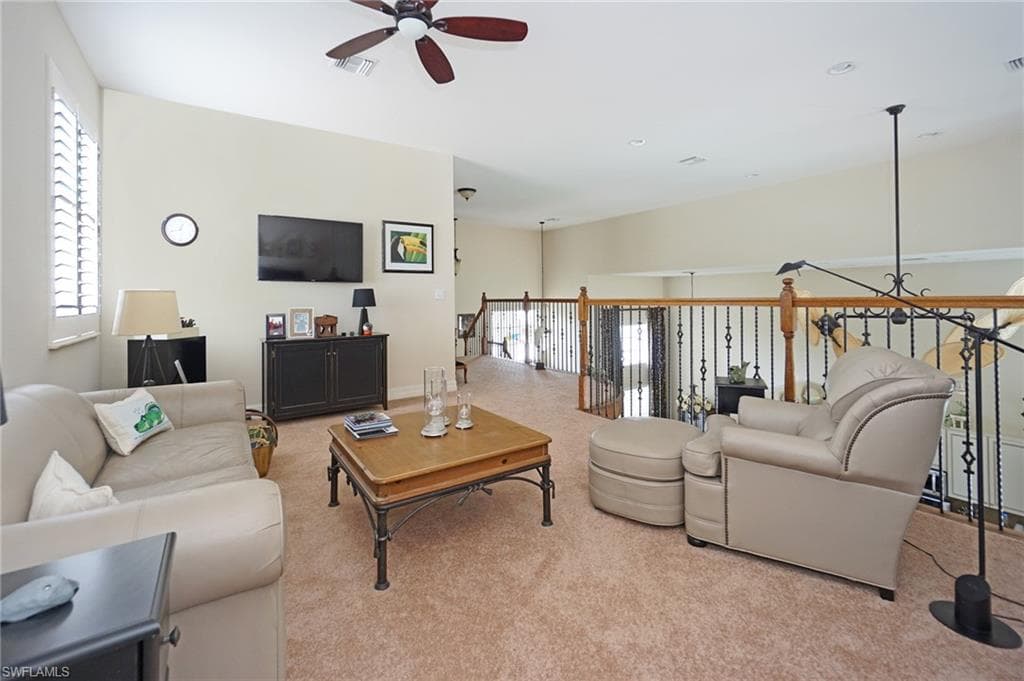6840 Del Mar Ter, Naples, FL 34105-28