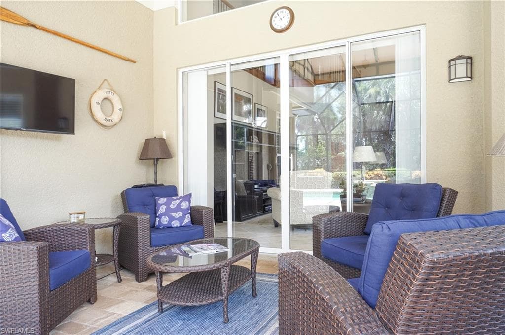 6840 Del Mar Ter, Naples, FL 34105-33