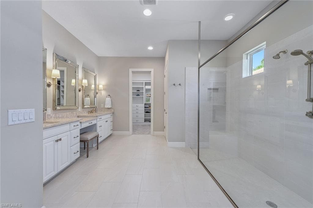 3317 Belon Ln, Naples, FL 34114-15