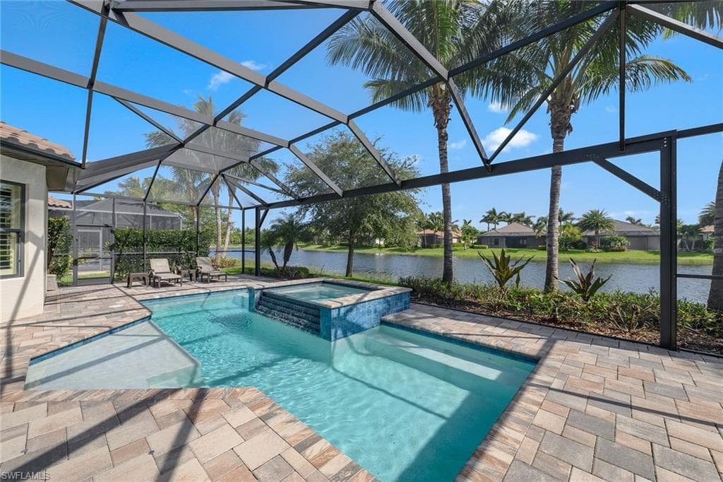 3317 Belon Ln, Naples, FL 34114-28