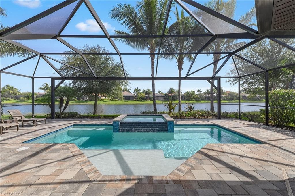 3317 Belon Ln, Naples, FL 34114-3