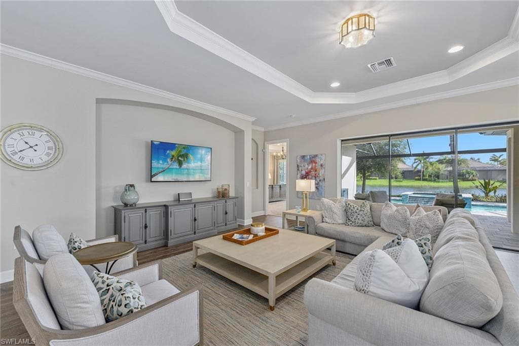 3317 Belon Ln, Naples, FL 34114-6