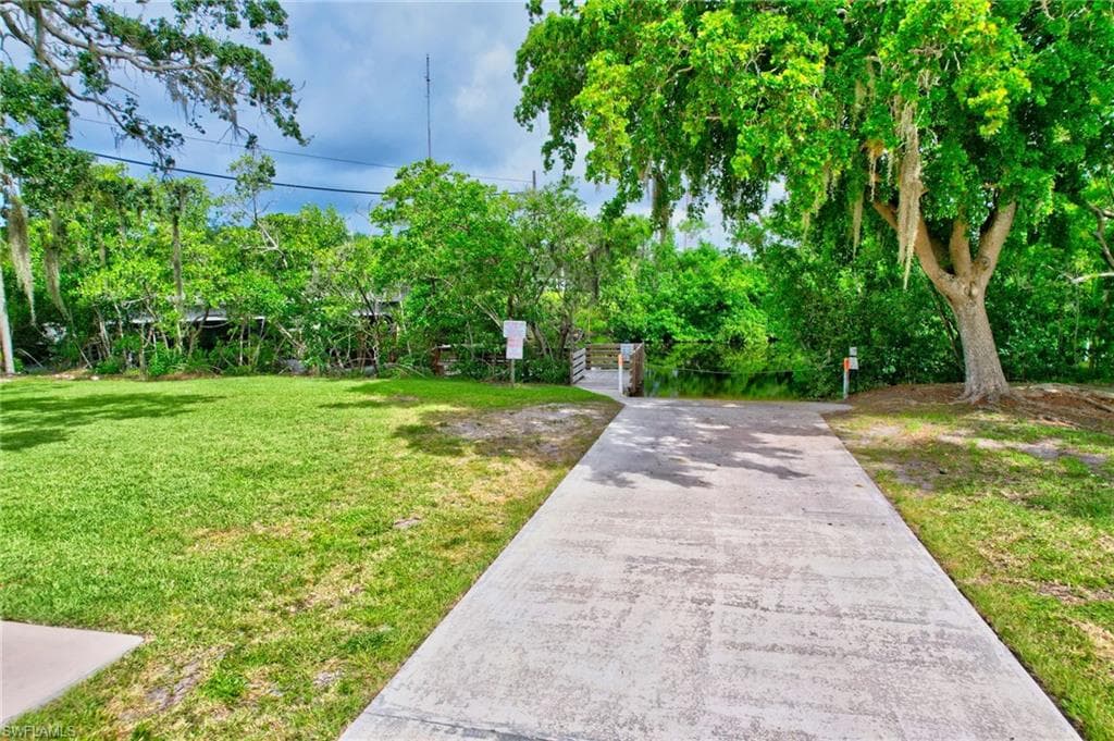 101 Rookery Rd, Naples, FL 34114-44