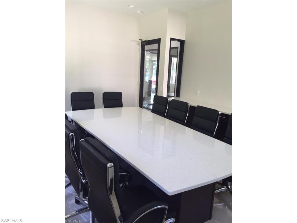 5258 Golden Gate Pky 9, Naples, FL 34116-6