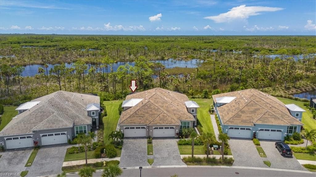 6419 Negril Isle Dr, Naples, FL 34113-3