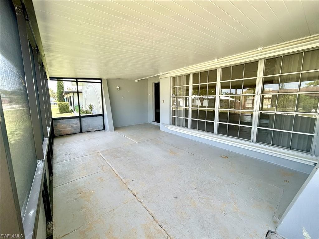 328 Tranquilla Ave, Port St. Lucie, FL 34983-39