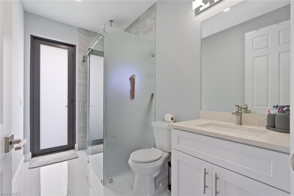 4773 8th Ave SE, Naples, FL 34117-10