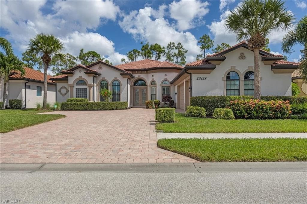 23128 Sanabria Loop, Bonita Springs, FL 34135-4