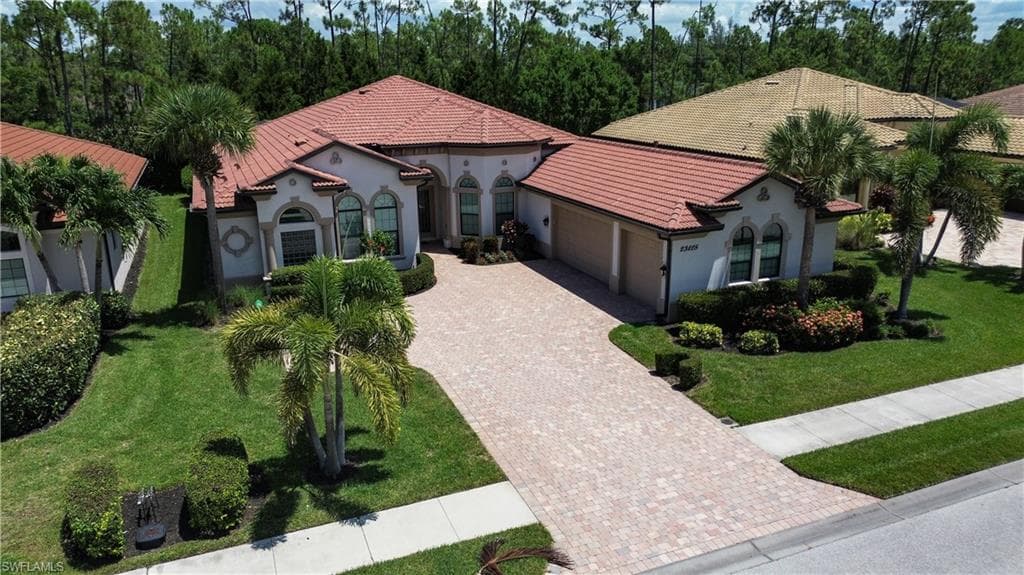 23128 Sanabria Loop, Bonita Springs, FL 34135-5