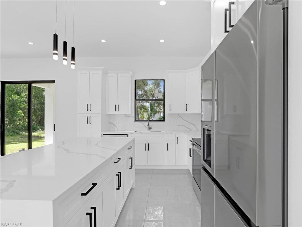 3611 34th St SW, Lehigh Acres, FL 33976-14