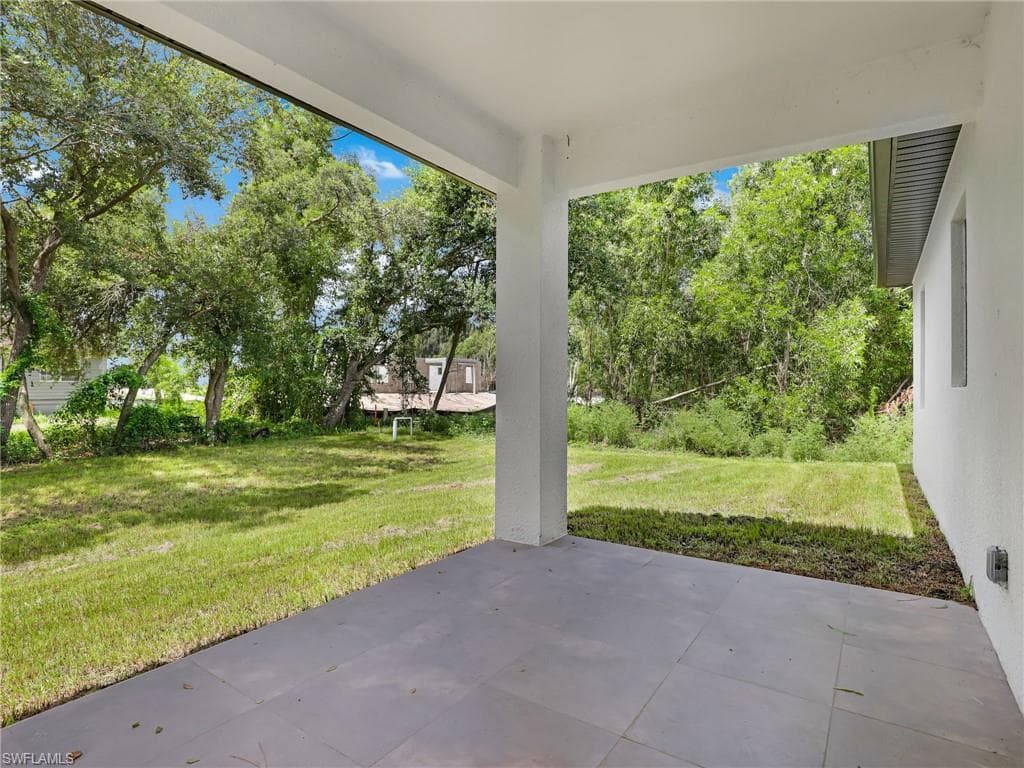 3611 34th St SW, Lehigh Acres, FL 33976-28