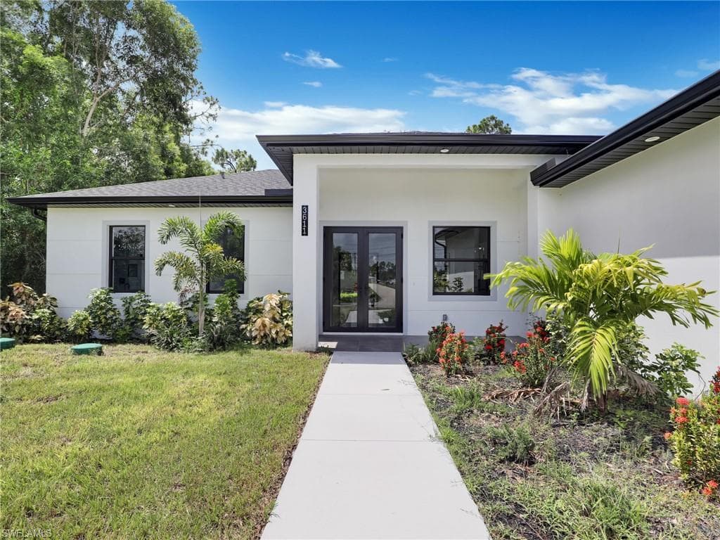 3611 34th St SW, Lehigh Acres, FL 33976-4