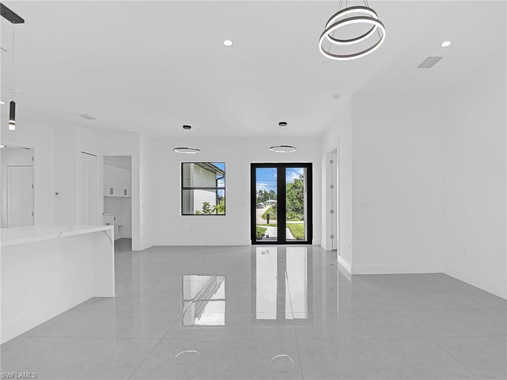 3611 34th St SW, Lehigh Acres, FL 33976-6