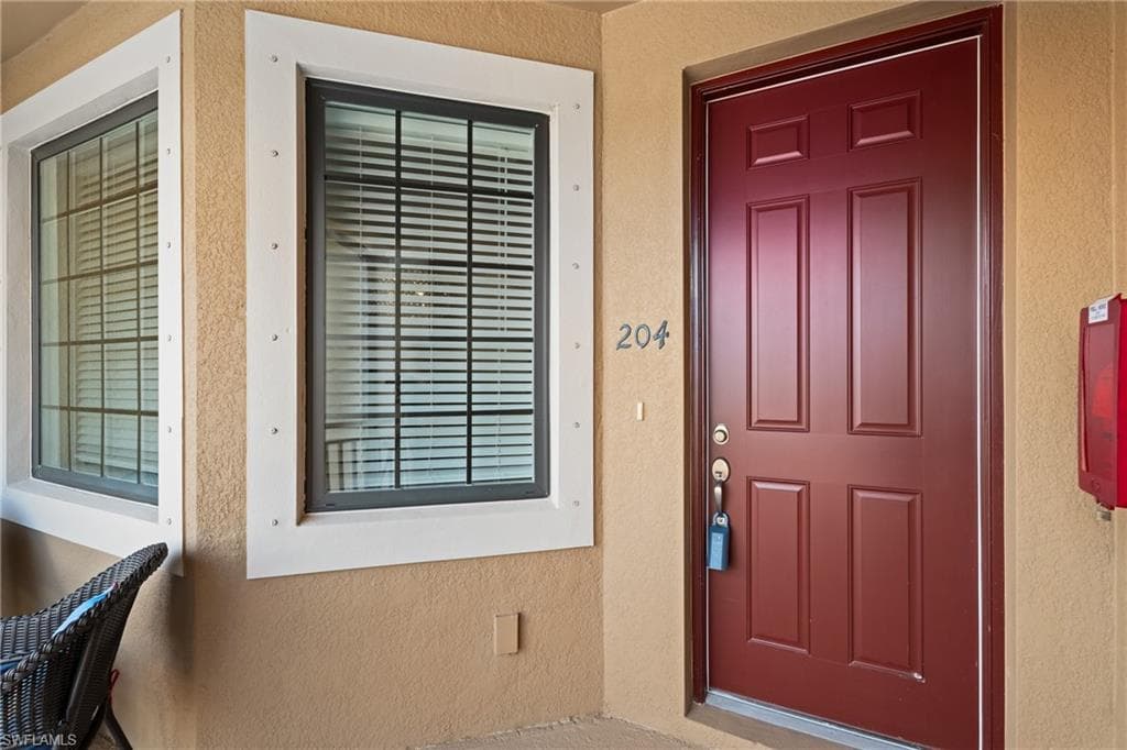 9402 Pocida Ct 204, Other, FL 34119-30
