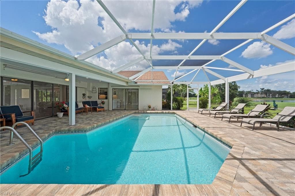 1203 Foxfire Ln, Naples, FL 34104-22