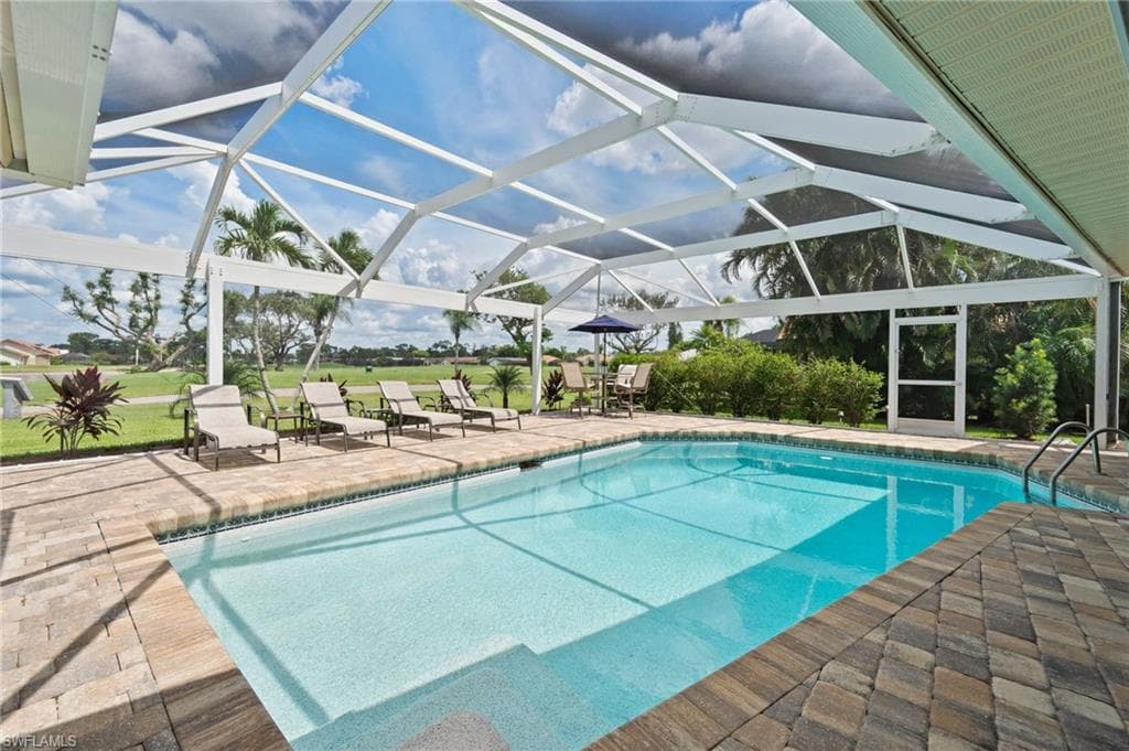 1203 Foxfire Ln, Naples, FL 34104-23