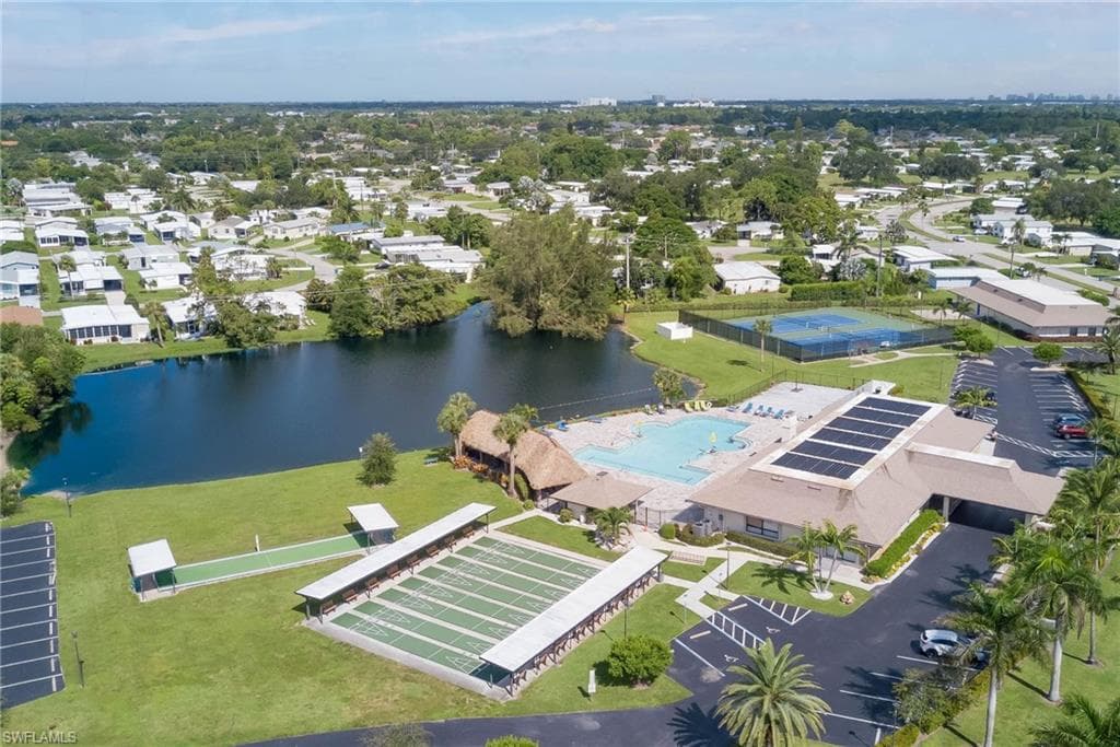 265 Marseille Dr, Naples, FL 34112-31