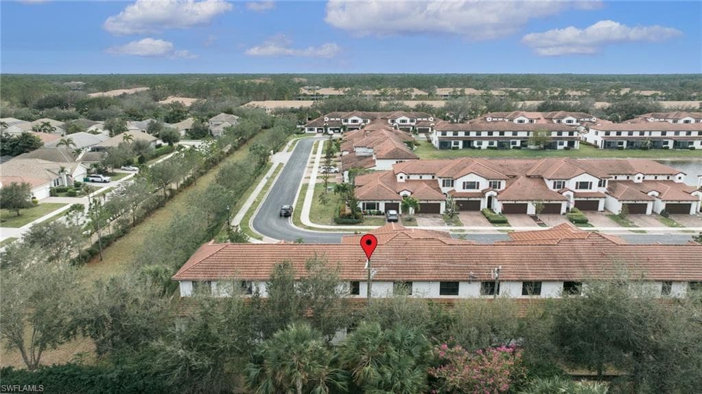 7887 Bristol Cir, Naples, FL 34120-35